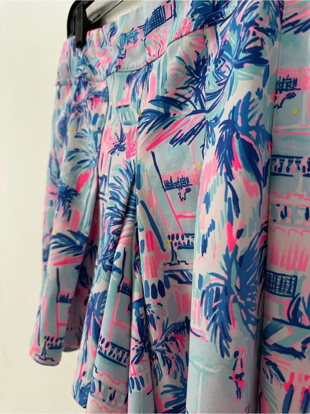 Lilly Pulitzer Luxletic Ravello Blue Perfect Match Frazer Short UPF 50 Size 10